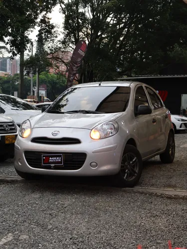NISSAN MARCH ACTIVE 2019 1.6L MECANICO PLATA KMS 65.000 IMPECABLE