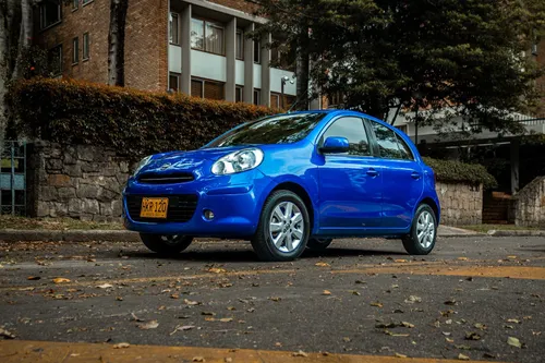 Nissan March 2014 mecánico 