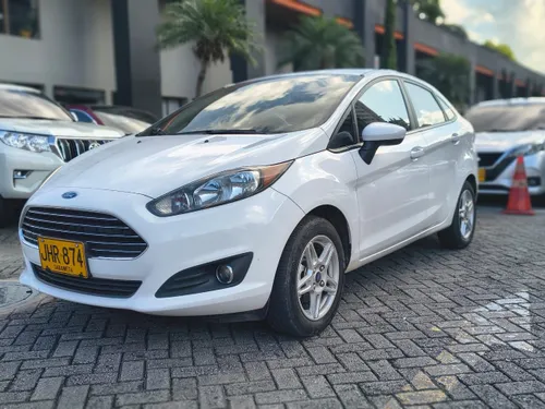 FORD FIESTA SE MECANICO 2017