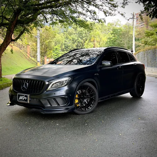 MERCEDES BENZ GLA 45 AMG NEGRO 2.0 2016 AT