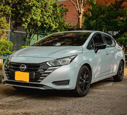 Nissan Versa Sense 2024