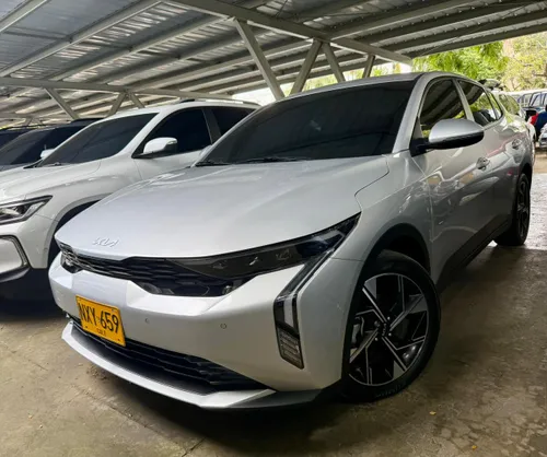 KIA K3 ZENITH AT 1600CC 4P 6AB MODELO 2025