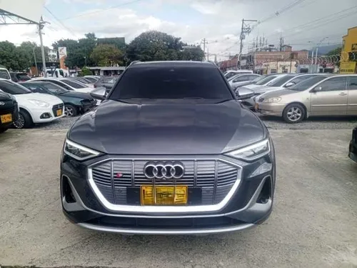 AUDI E-TRON S SPORTBACK ELECTRICO