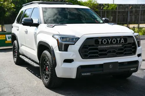 TOYOTA SEQUOIA TRD PRO 2026