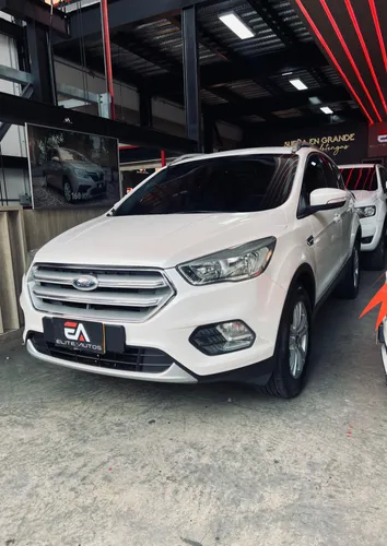 Ford Escape SE 4x4 automática 2019