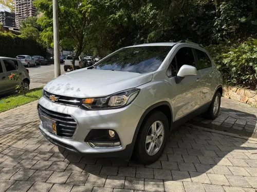 CHEVROLET TRACKER LS