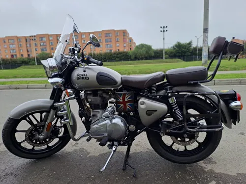 Classic 350  GRIS METALIZADO MATE