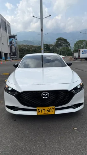 MAZDA 3 2.0 Touring at híbrido ligero-MHEV