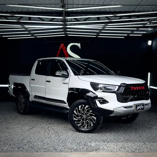 TOYOTA HILUX SRV ACTUALIZADA BLANCO 3.0 2014 AT