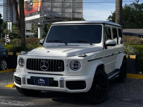 MERCEDES BENZ G63 AMG