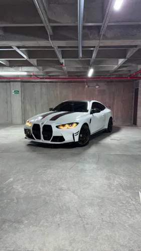 BMW M4 COMPETITION PRO