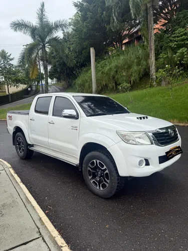 Toyota Hilux 3.0 diesel automática blindaje 2 plus 