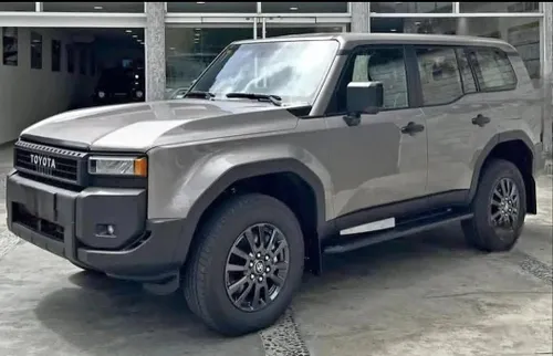 Toyota Prado TX 2025