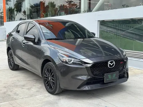 Mazda 2 grand touring 2026