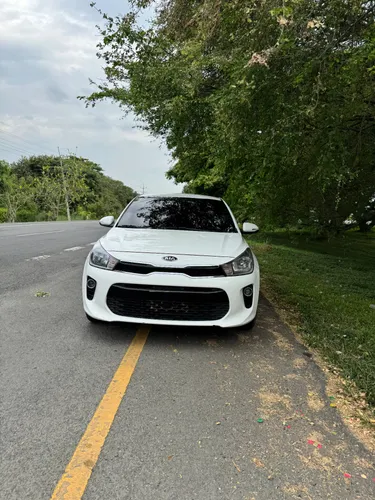 KIA RIO 2019