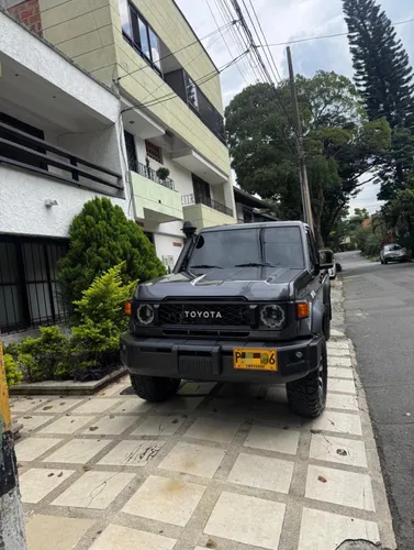 Toyota Land Cruiser GDJ79 árabe Diesel cabina sencilla