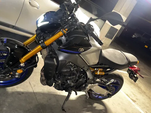Yamaha MT 09 sp 2023 como NUEVA 