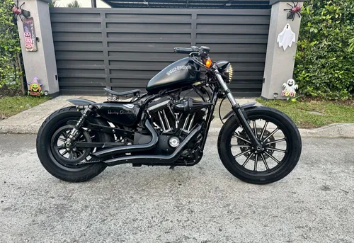 Harley Davidson SPORTSTER IRON 883 modelo 2014