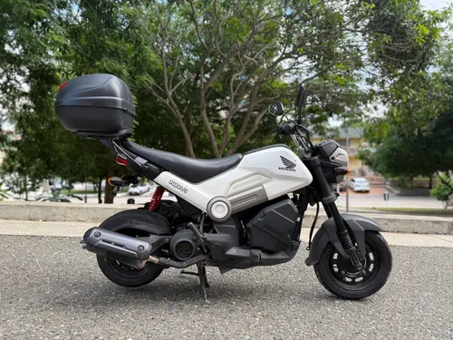 Honda Navi modelo 2017