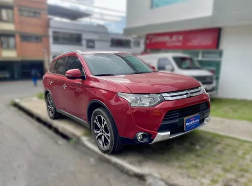 Mitsubishi Outlander AT 3.0 2015