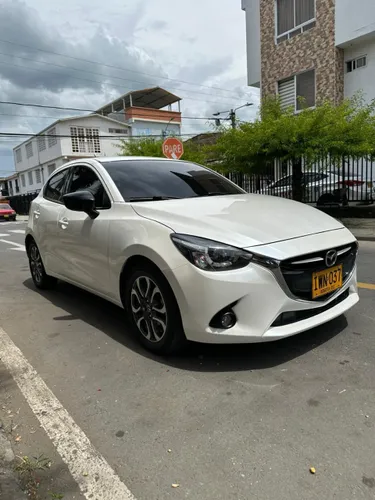 Mazda 2 Grand Touring 2016