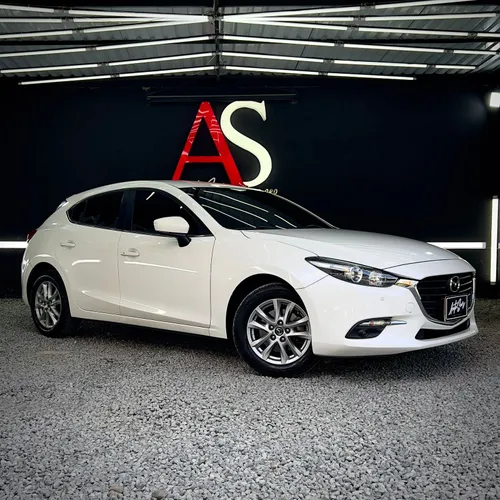 MAZDA 3 SPORT TOURING BLANCO 2.0 2018 AT