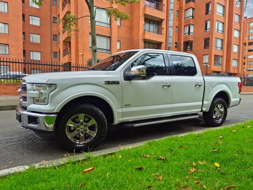 Ford F150 lariat 4x4 2015 