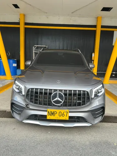 MERCEDES BENZ GLB35 2023