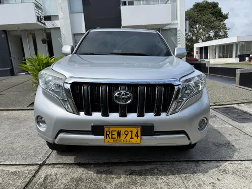 TOYOTA PRADO TX 4.0 CC GASOLINA BLINDAJE 2 plus 