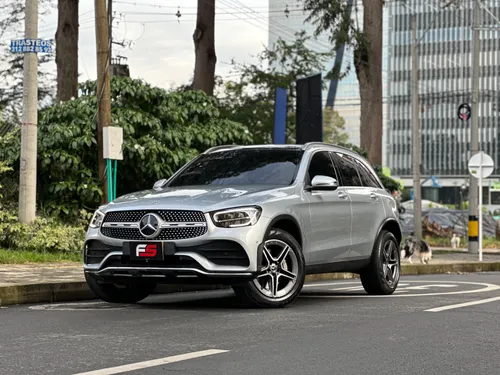 MERCEDES BENZ GLC 300e 4 MATIC HÍBRIDA 2022