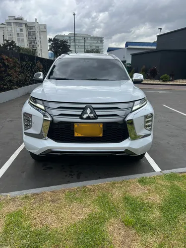 Mitsubishi  Montero Sport 2021 die