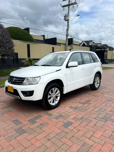 SUZUKI GRAN VITARA AT 4x4