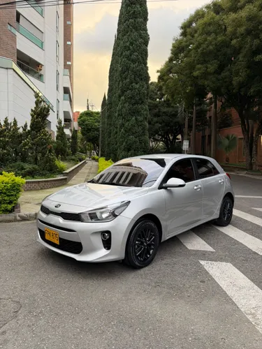 Kia Rio Emontion At 2019
