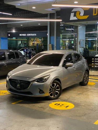 MAZDA 2 GRAND TOURING MT 2016