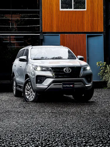 Toyota Fortuner SRV 2.7 B2 2022