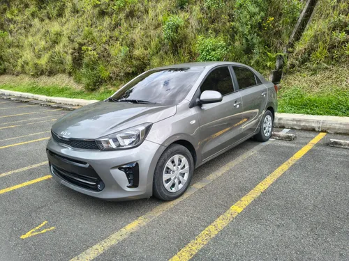 Kia Soluto Emotion MT 2023