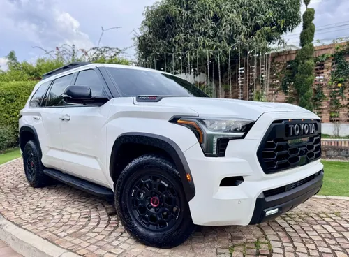 Toyota Sequoia TRD pro 2025