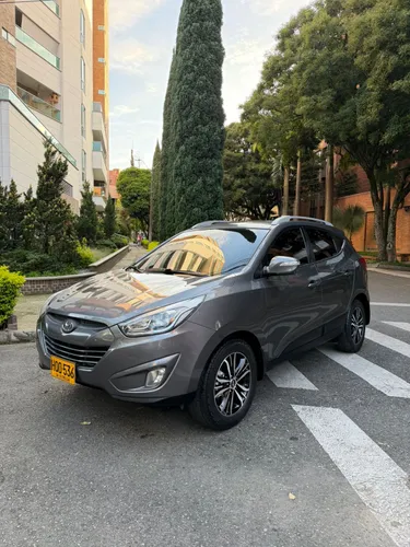 Hyundai Tucson ix35 Gls 2.0 Diesel 4x4 At 2014