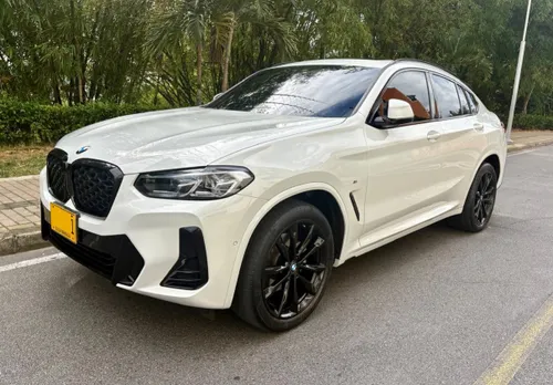 BMW X4 paquete M 2025 