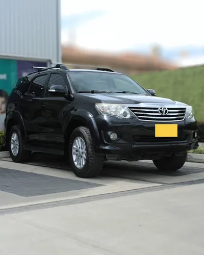 Toyota Fortuner 2.7L 4x2 2015