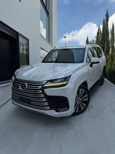 Lexus LX700h 2025 Híbrida 