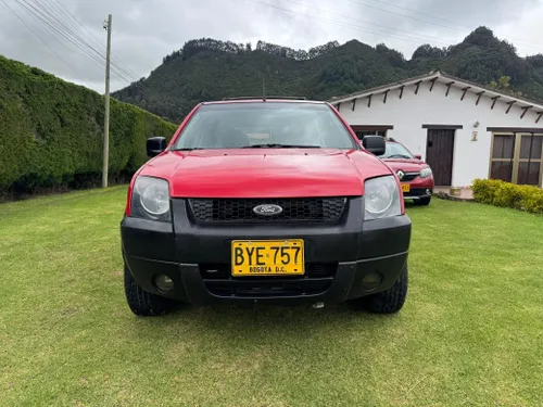  FORD ECOSPORT 4X4. FULL EQUIPO. BUENISIMA. LLANTAS NUEVAS.