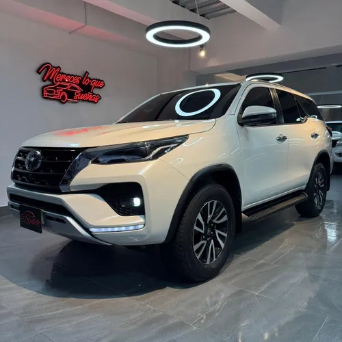 Toyota Fortuner Srv 2022