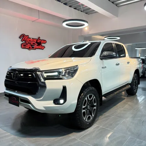 Toyota Hilux Rocco SRX 2022