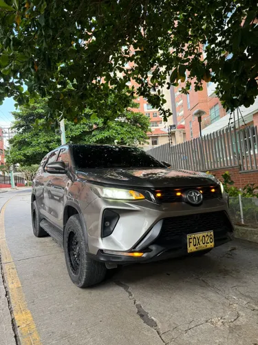 Toyota Fortuner SW4 2019 ACTUALIZADA