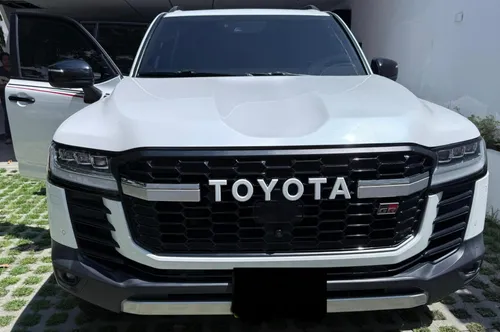 TOYOTA LC300 GRS Blindada 