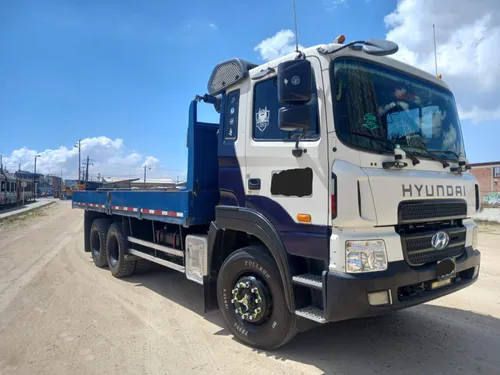 Doble troque Hyundai HD270 2014
