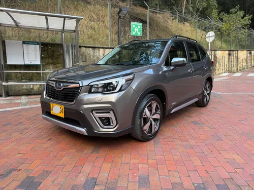 Subaru Forester Híbrida 2021 única duea 