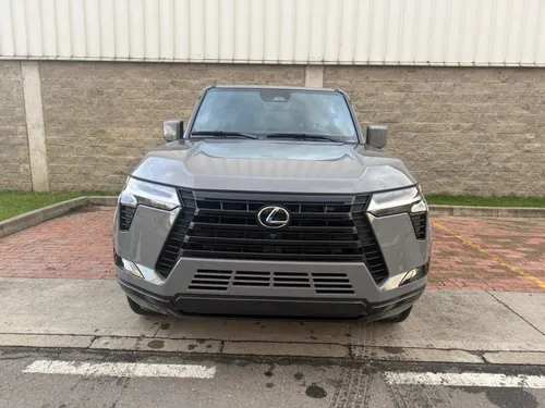 Lexus GX550 2025 