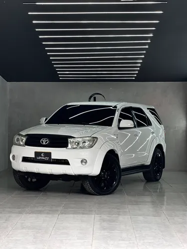 Toyota Fortuner Sr5 2011